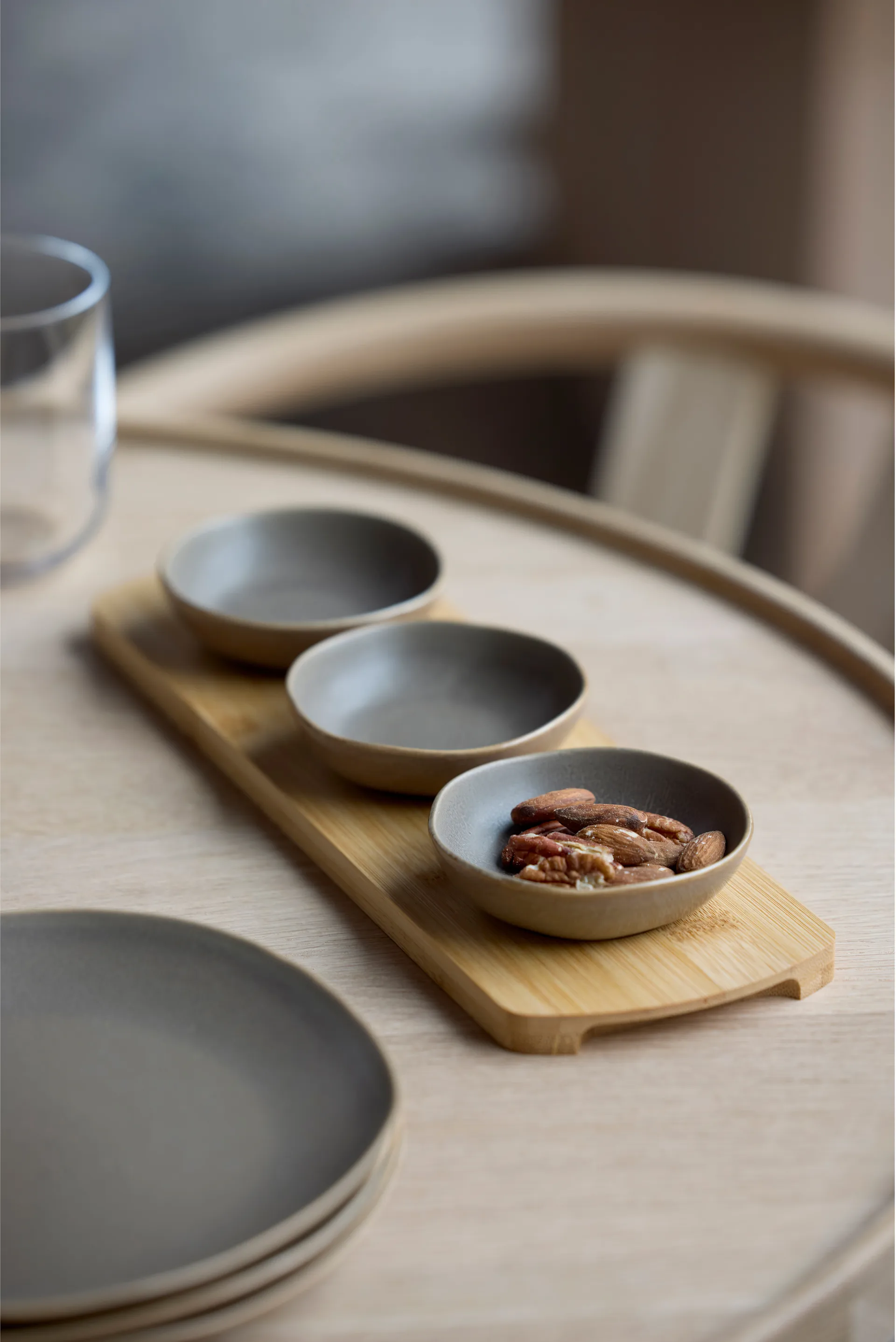 Shoku bamboo tray with 3 bowls, Warm Brown Villa Collection