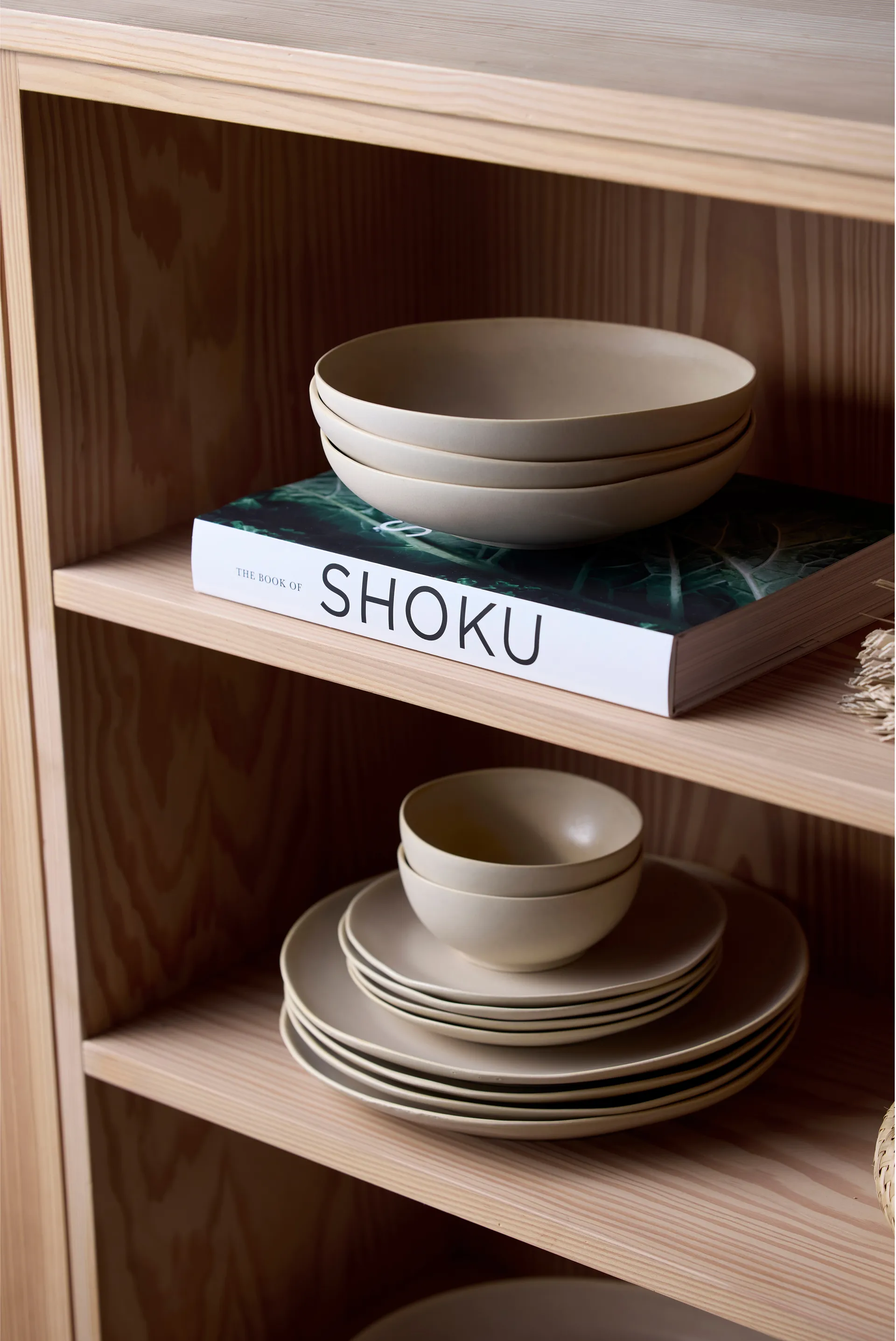 Shoku bowl Ø23 cm, Beige Villa Collection