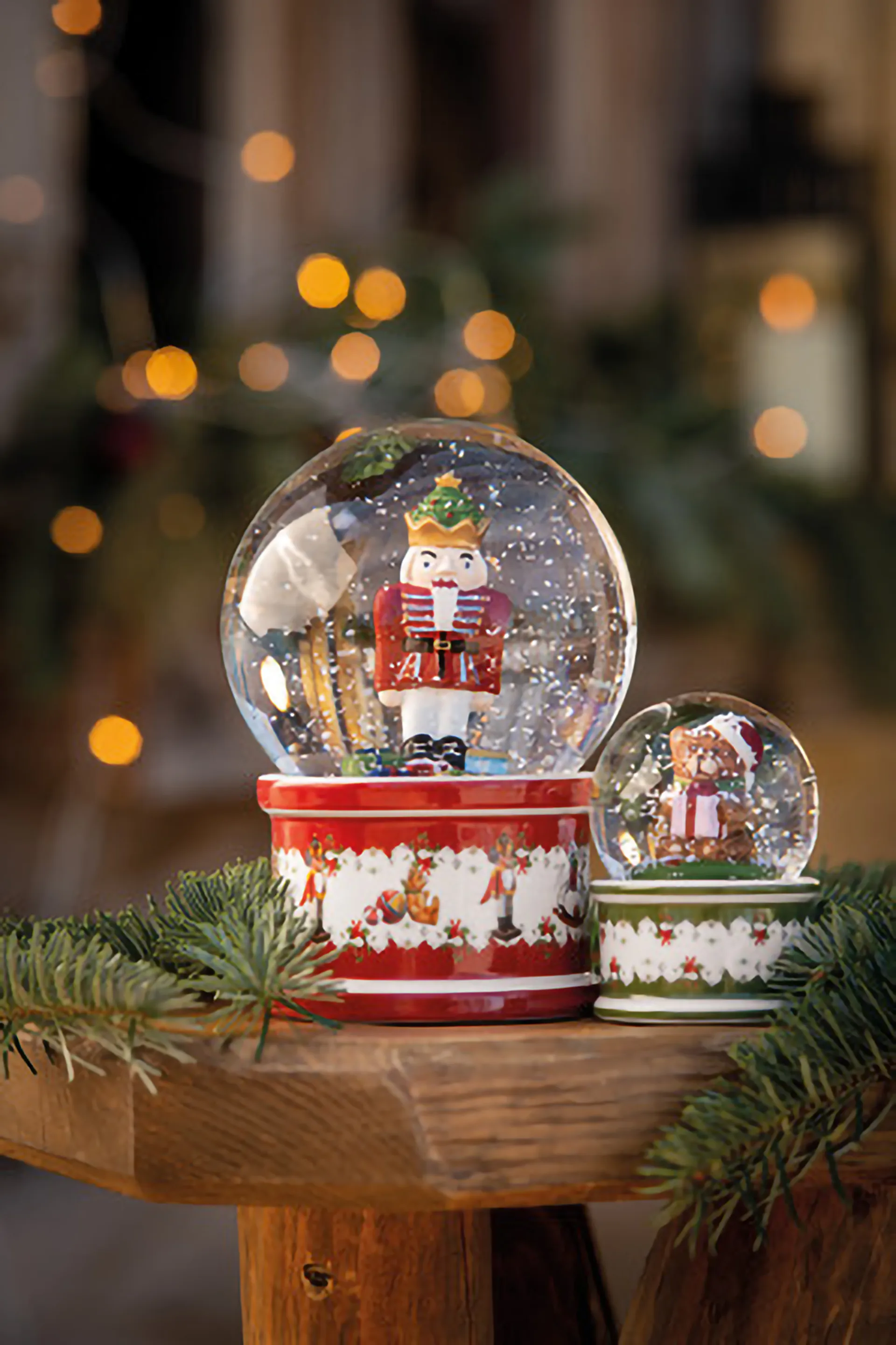 Christmas Toys snow globe, Nutcracker Villeroy & Boch