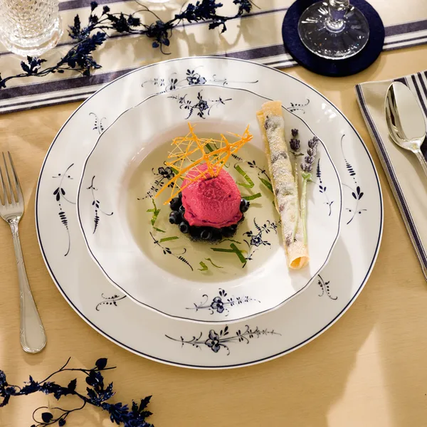 Villeroy & Boch Old Luxembourg Brindille Buffet Plate, 11.75 in, White/Blue[並行輸入品] Villeroy \u0026 Boch Old Luxembourg Milk Jug | Chinasearch