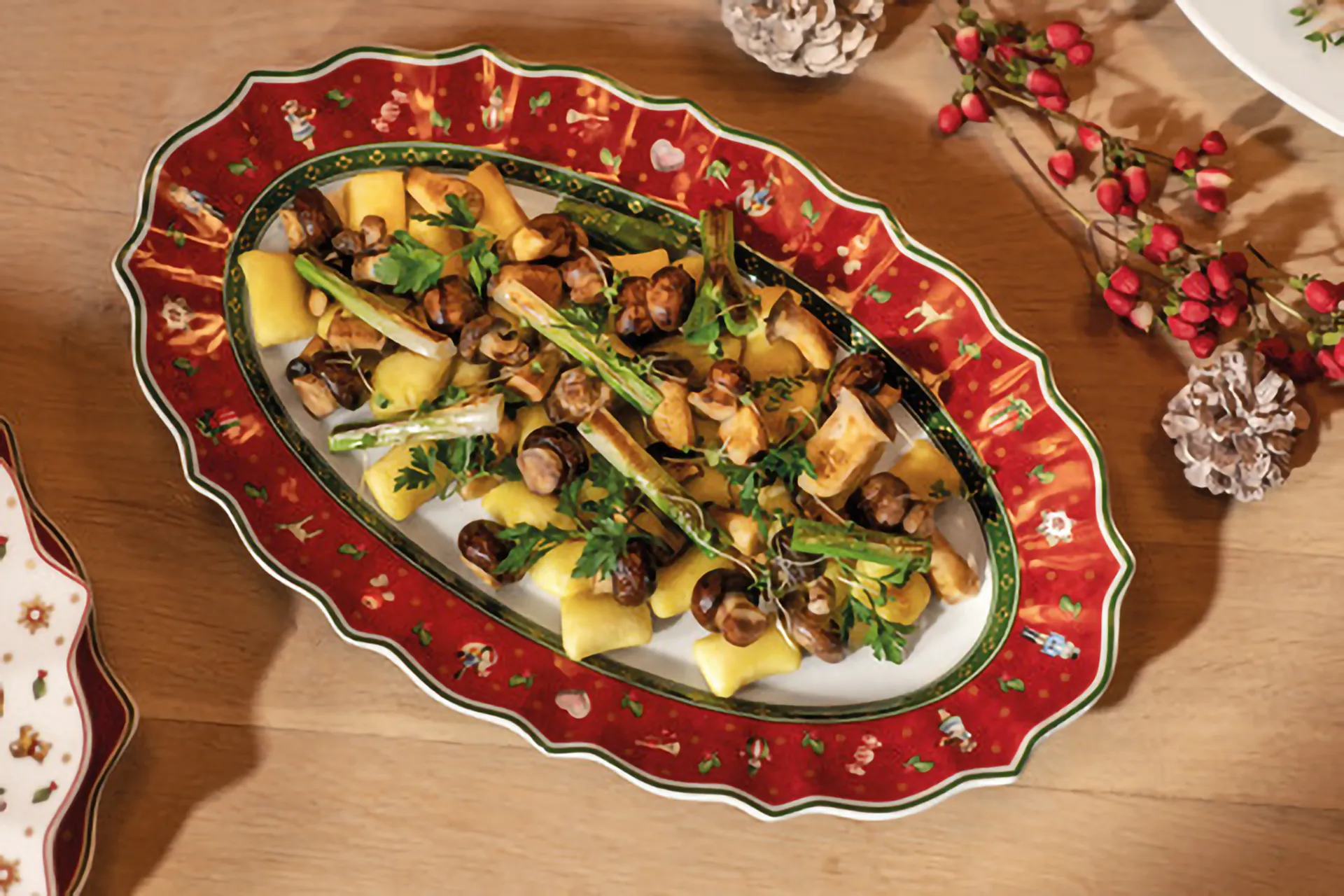 Toy´s Delight serving platter M 23.5x38 cm, White-red Villeroy & Boch