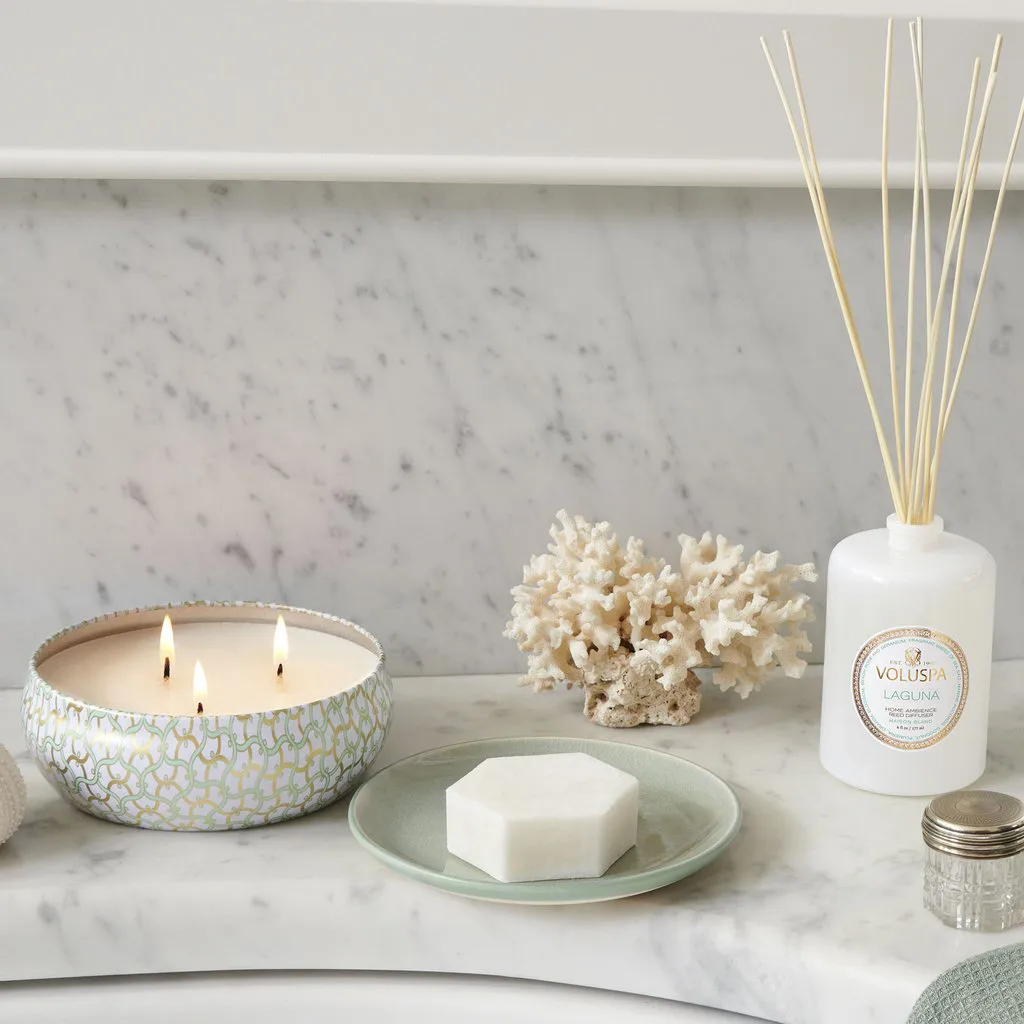 Maison Blanc 3-wick Tin scented 40 hours, Laguna Voluspa