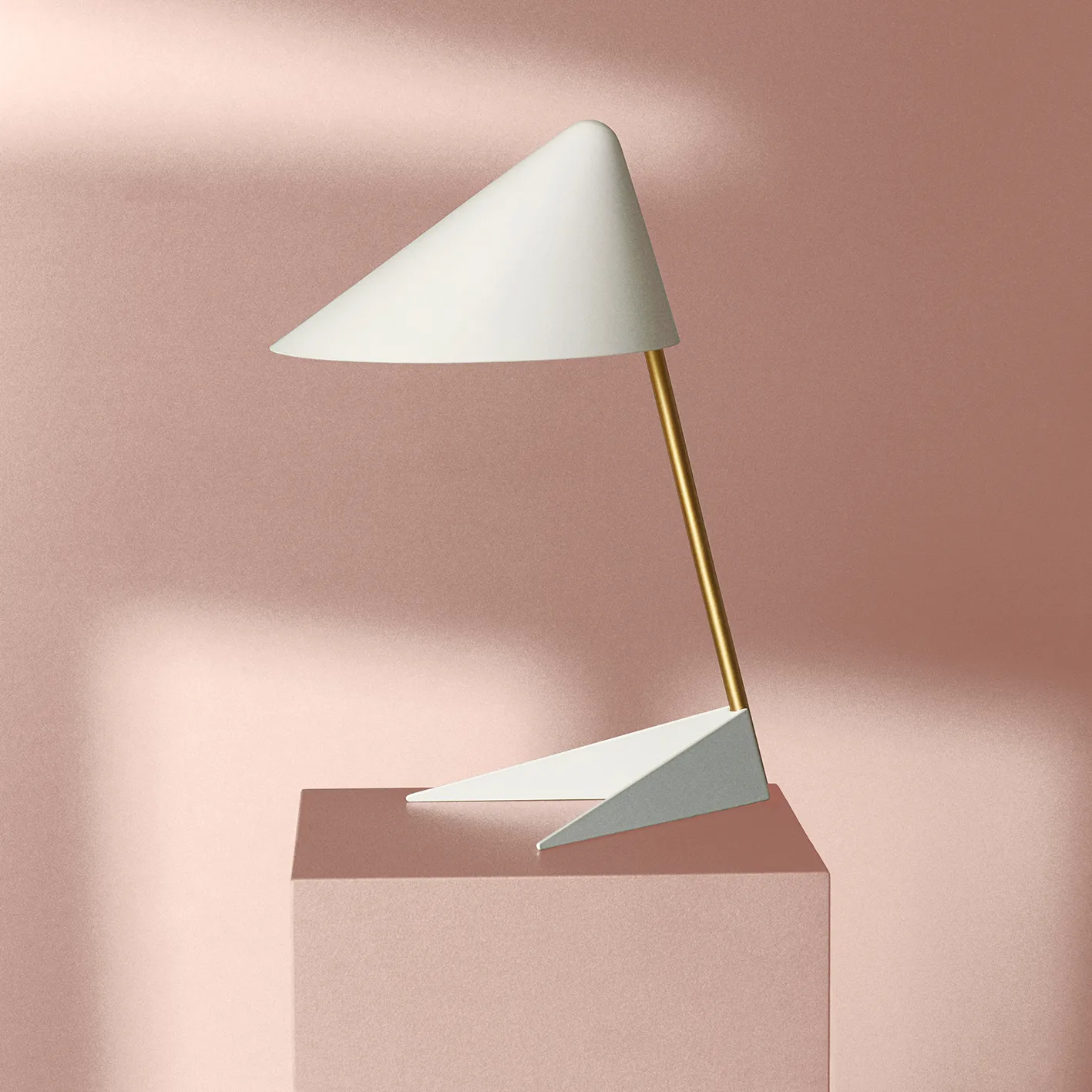 Ambience table lamp, Warm white-brass Warm Nordic