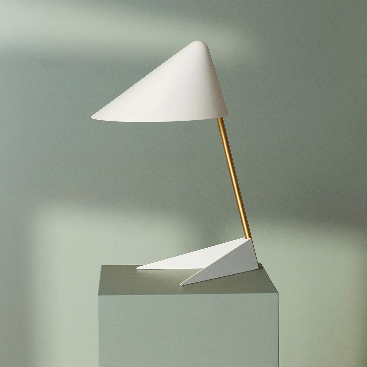 Ambience table lamp, Warm white-brass Warm Nordic