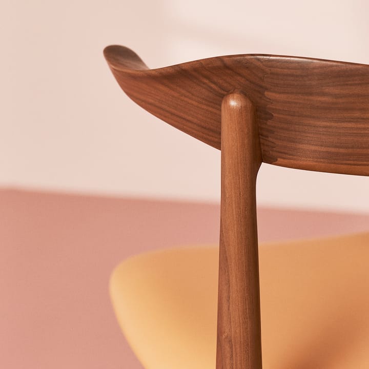 Cow Horn chair walnut - Soavé nature - Warm Nordic