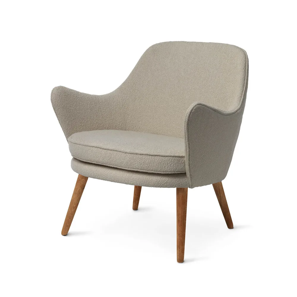 Dwell lounge chair, Barnum 2 sand-legs in smoked oak Warm Nordic