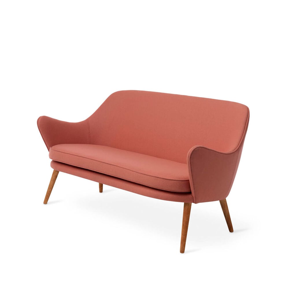 Warm Nordic Dwell sofa 2-seat fabric hero 511 blush. leg in oak