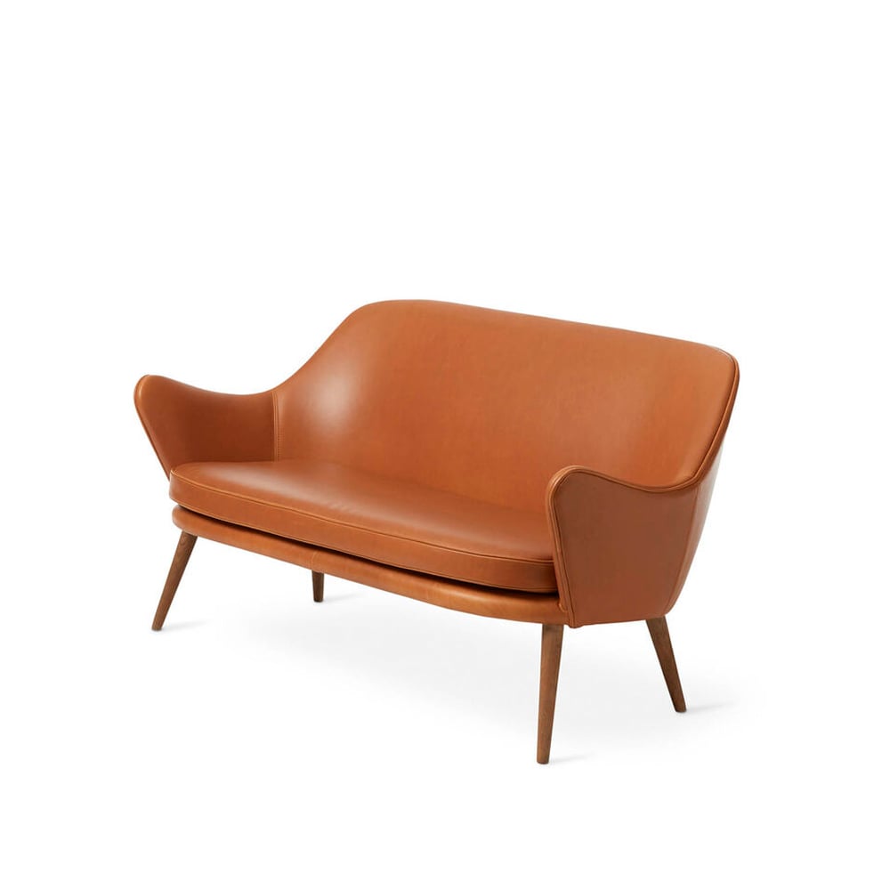 Warm Nordic Dwell sofa 2-seat leather silk 250 cognac. leg in oak