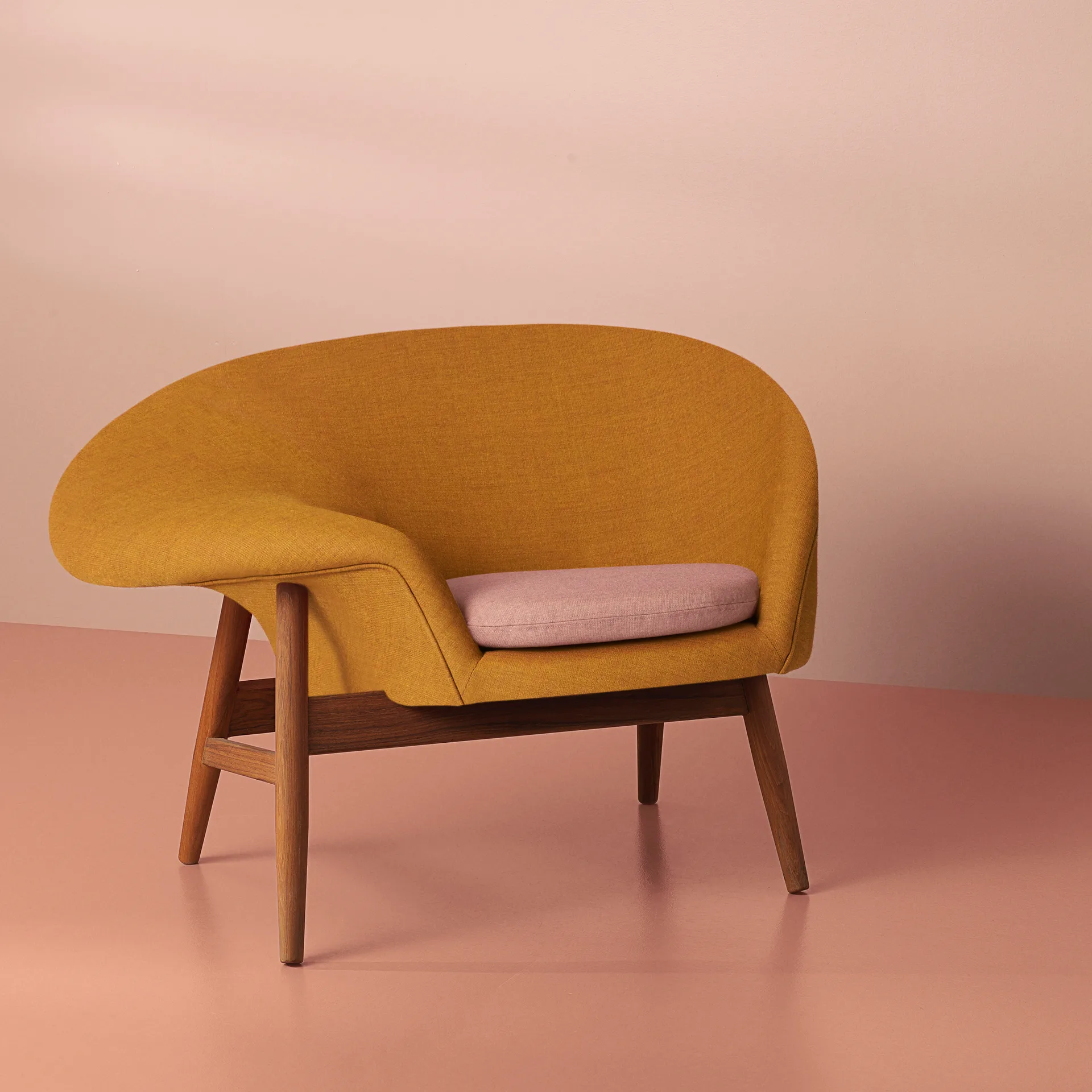 Fried Egg armchair, Dark ochre-pale rose Warm Nordic