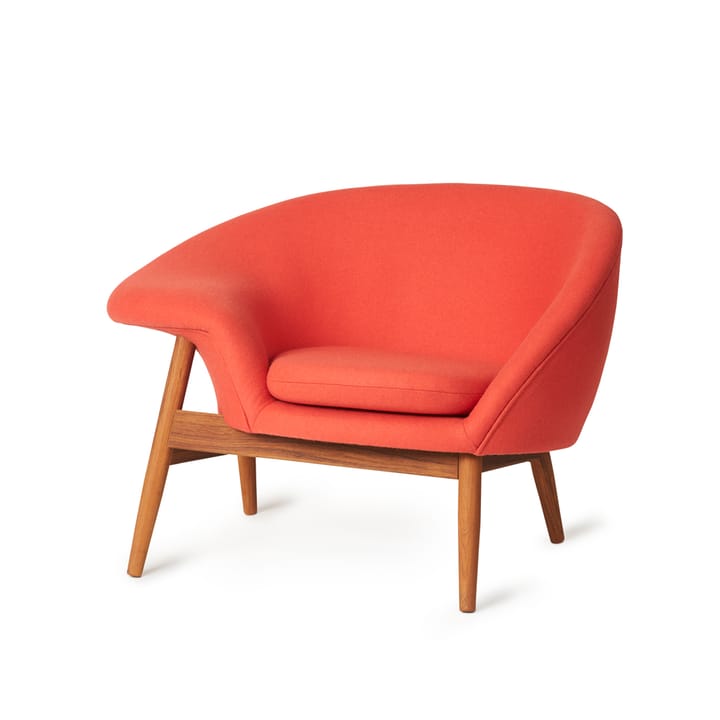Fried Egg armchair - Fabric hero 551 apple red, oiled teak legs - Warm Nordic