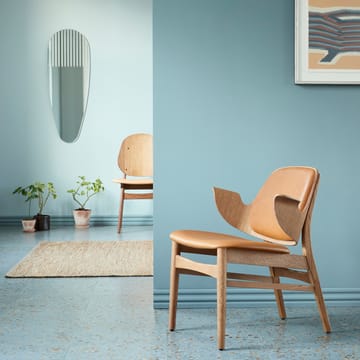 Gesture lounge chair - Leather vegetal 90 nature, oiled teak oak legs, seats in latte - Warm Nordic