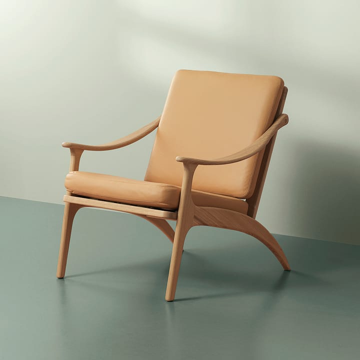Lean Back Soavé armchair white-oiled oak - Natural - Warm Nordic