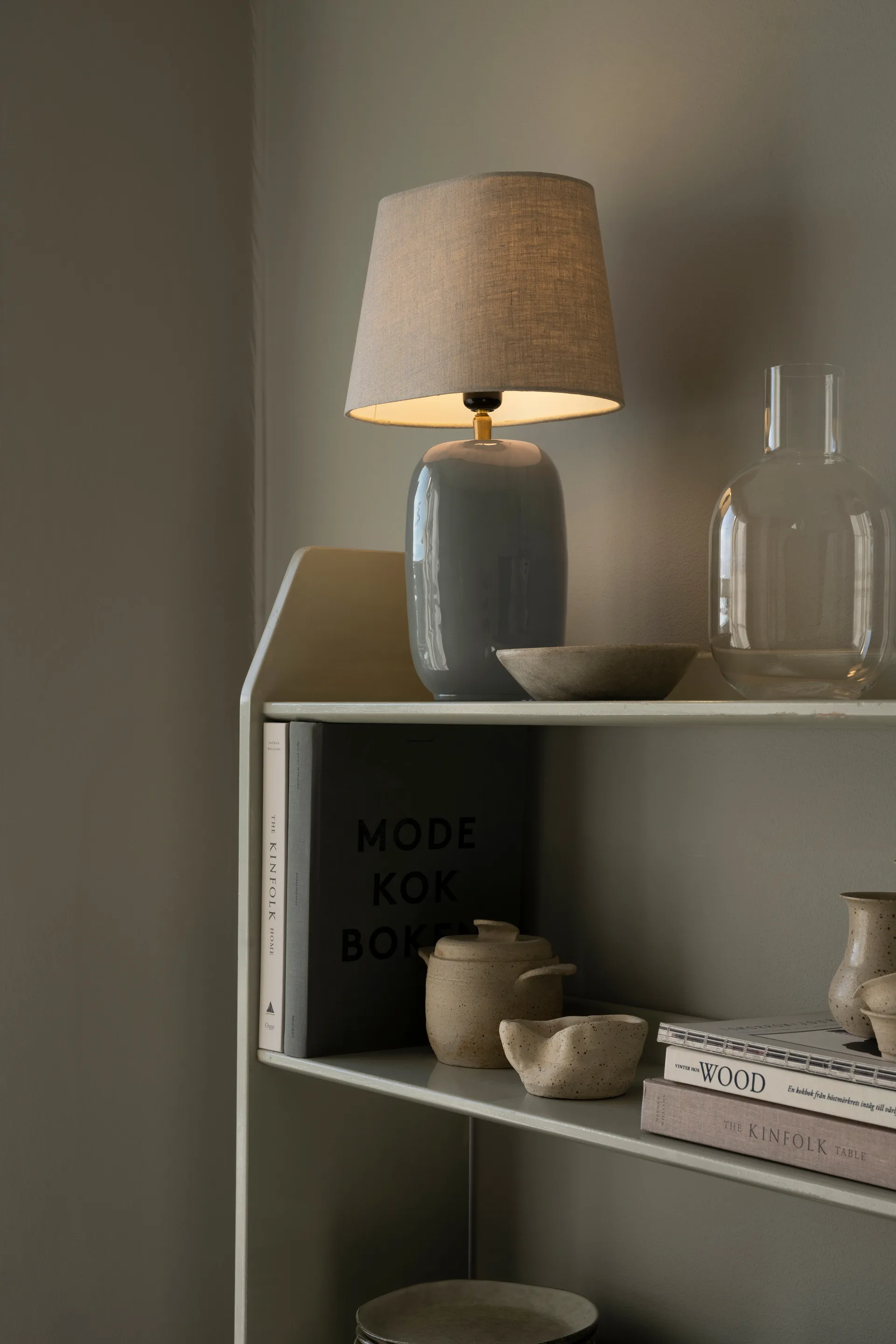 Emily lamp base Ø12x28,5 cm, Dusty green Watt & Veke