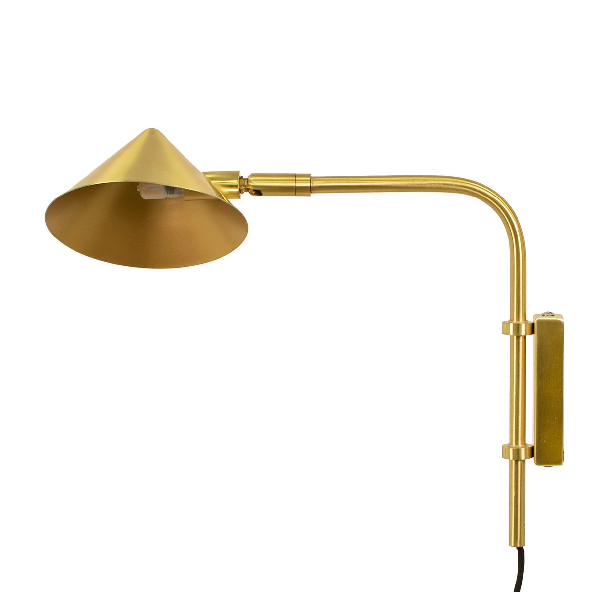 Watt & Veke Kelly wall lamp short arm Gold | Scandinavian Design | Wall lights | Gold-coloured