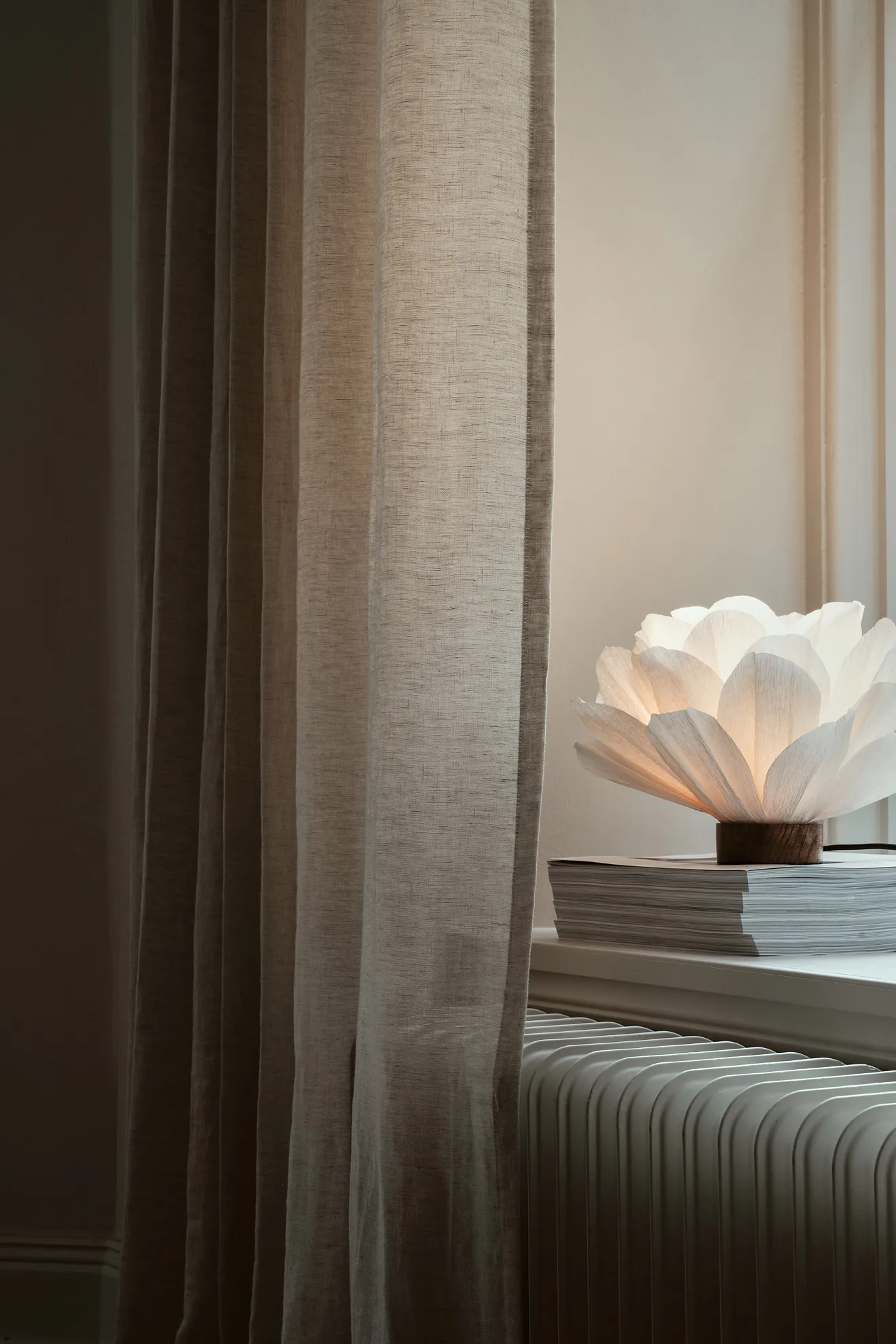 Lisa table lamp, White Watt & Veke