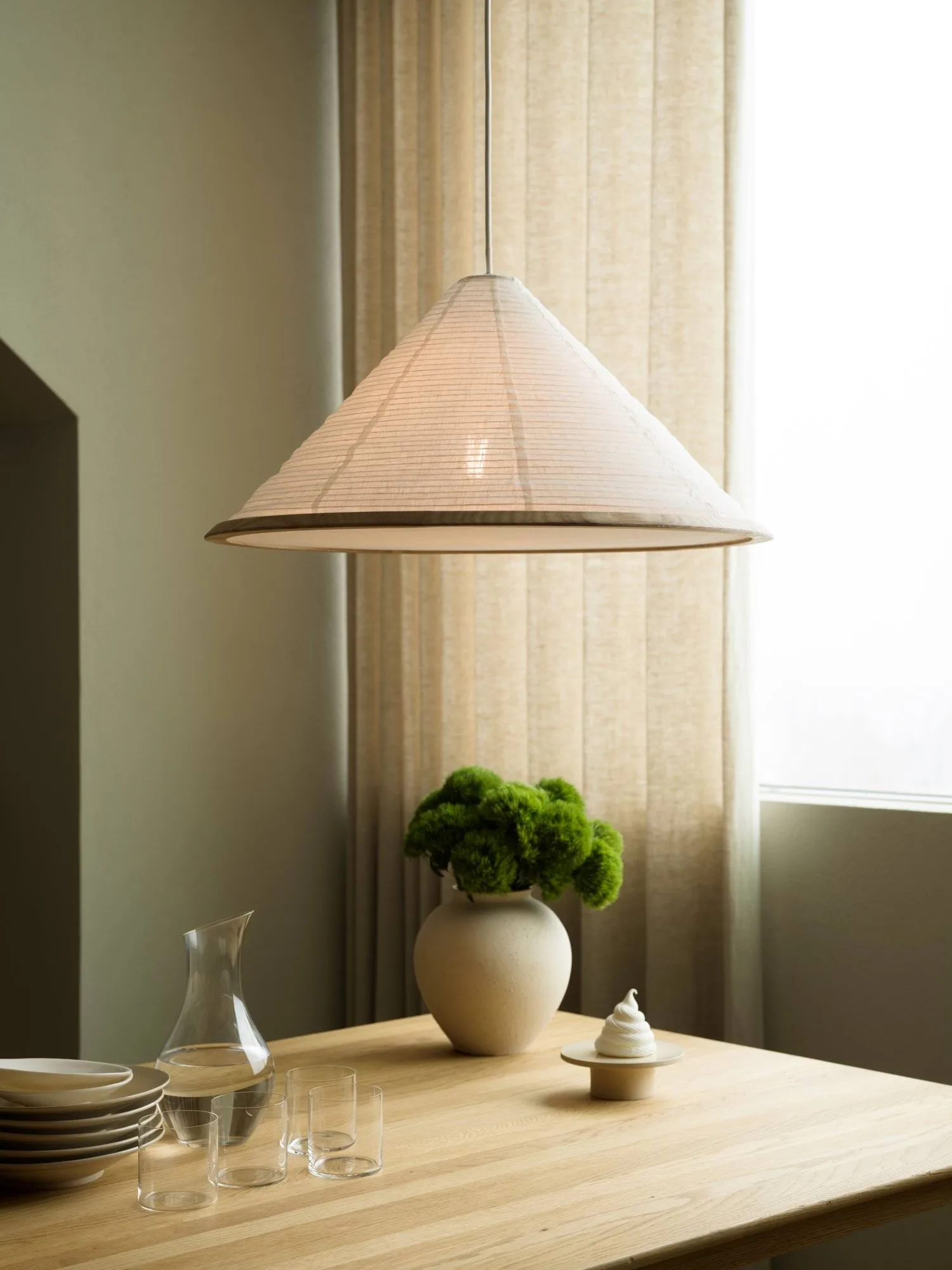Shiro pendant lamp, White, Ø60x29 cm Watt & Veke