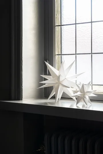 Sputnik advent star Ø15 cm - White - Watt & Veke