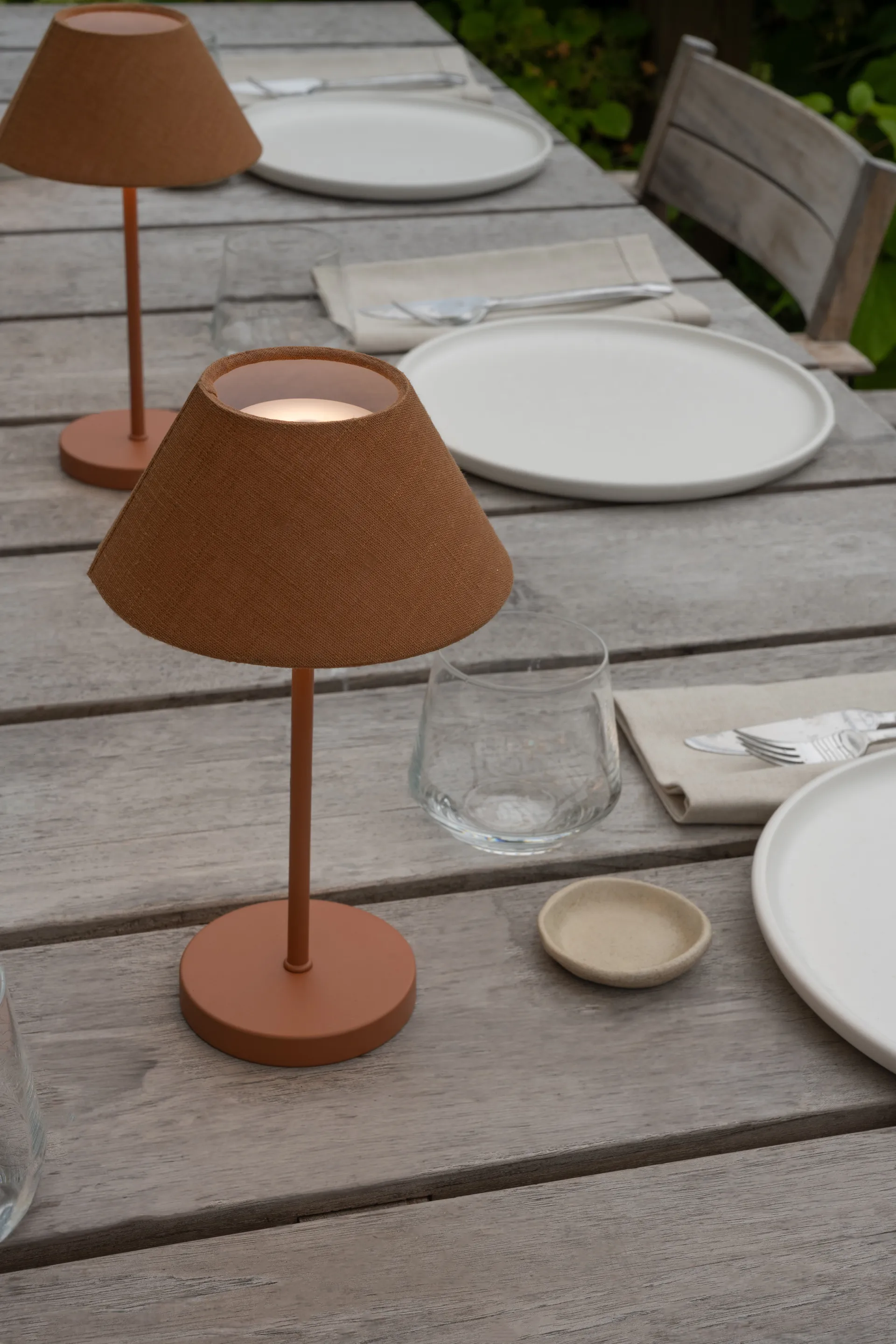Teya portable table lamp, Terracotta, Ø15x26 cm Watt & Veke