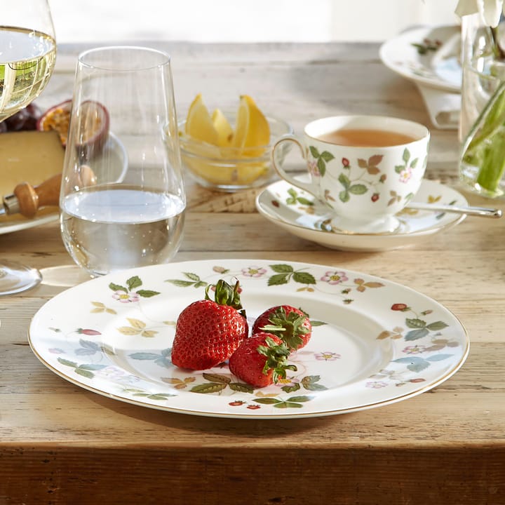Wild Strawberry tea saucer, Ø15 cm Wedgwood