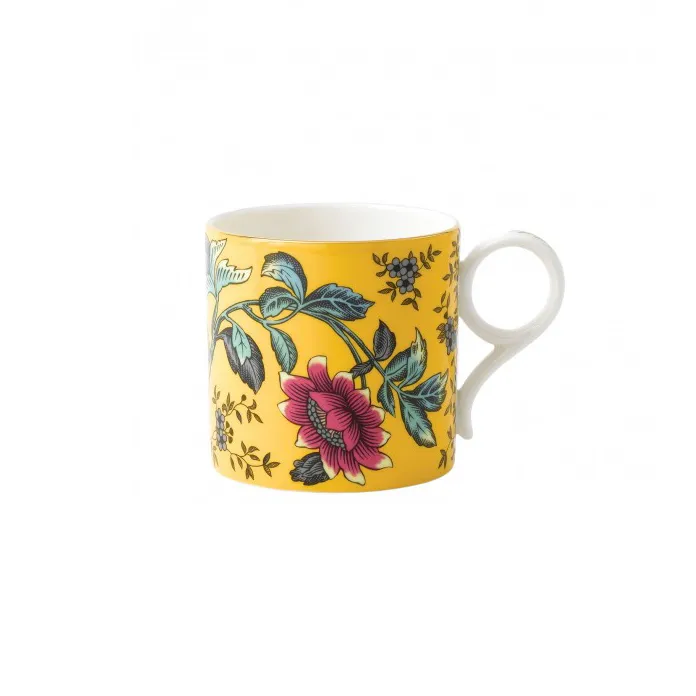 Wedgwood Wonderlust mug large yellow tonquin | Scandinavian Design | Coffee cups | Yellow