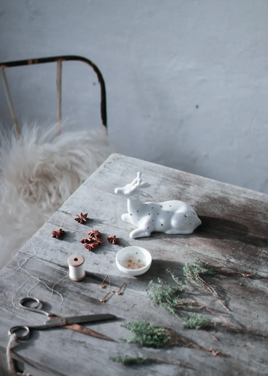 Starfall deer, White Wik & Walsøe