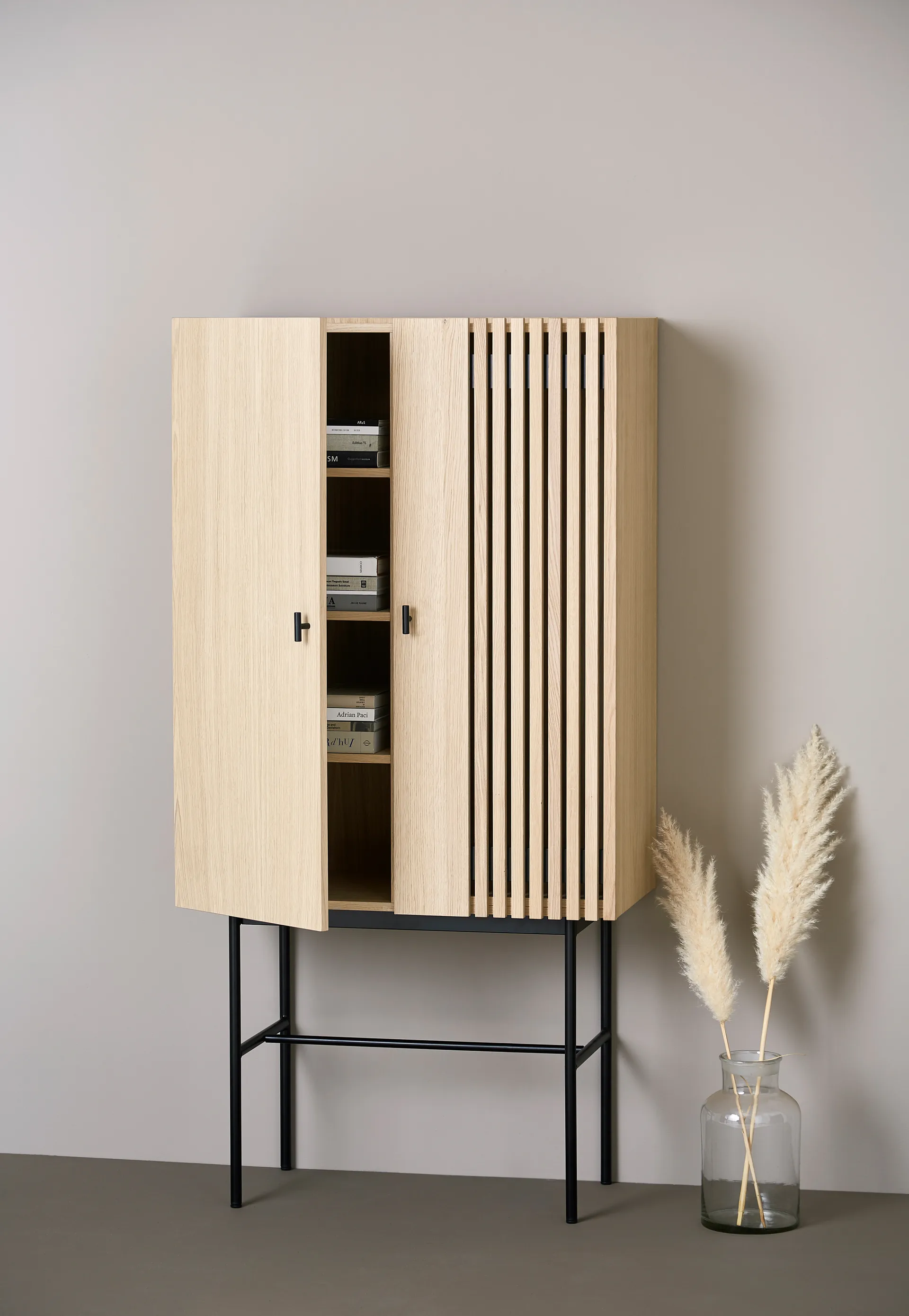 Array cabinet. 80 cm, White pigmented oak Woud
