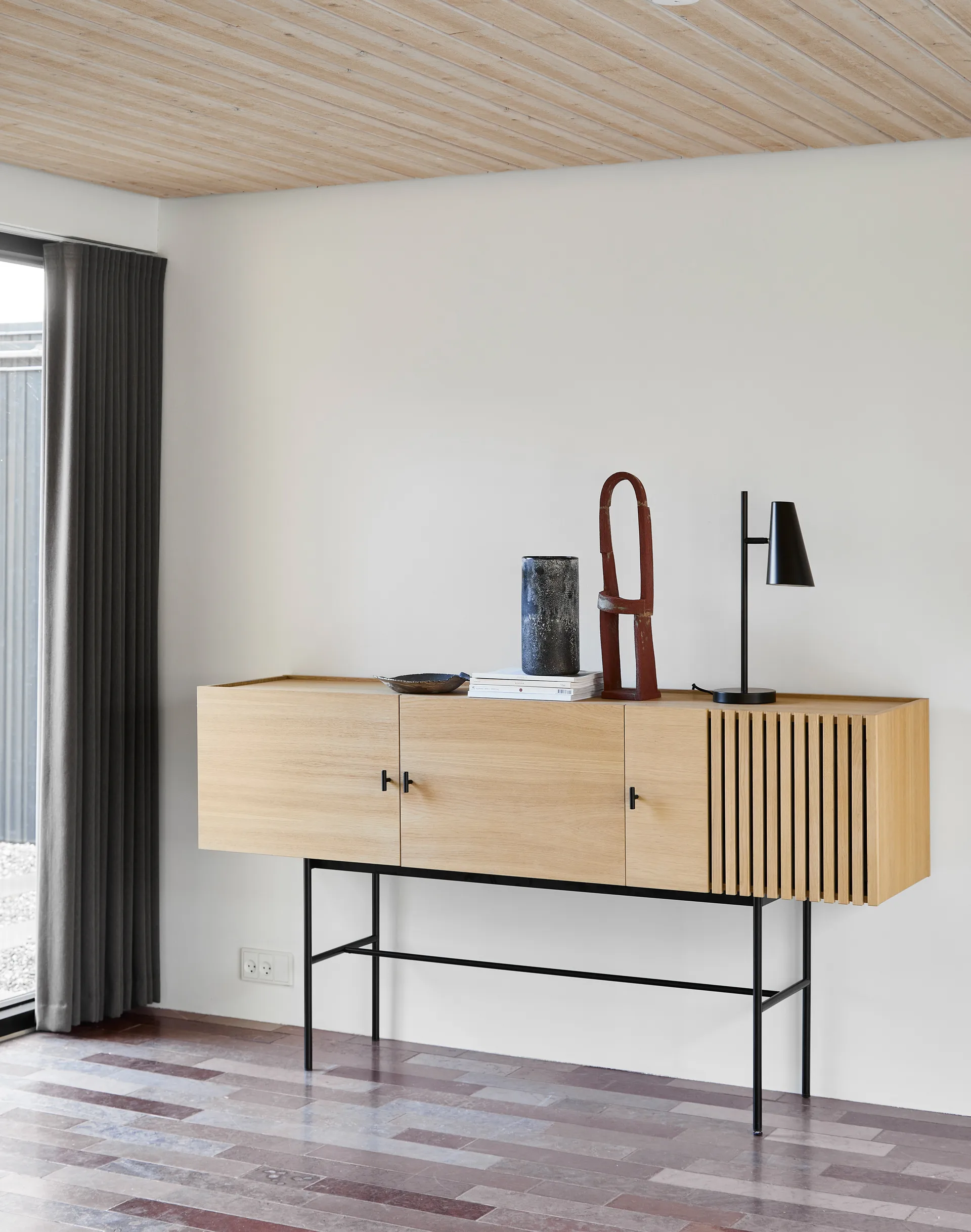Array side table, 180 cm, White pigmented oak Woud