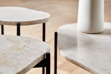La Terra occasional table. medium - Ivory - Woud
