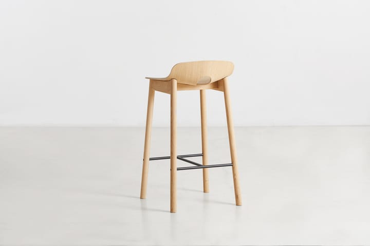 Mono barstool 65 cm - White pigmented oak - Woud