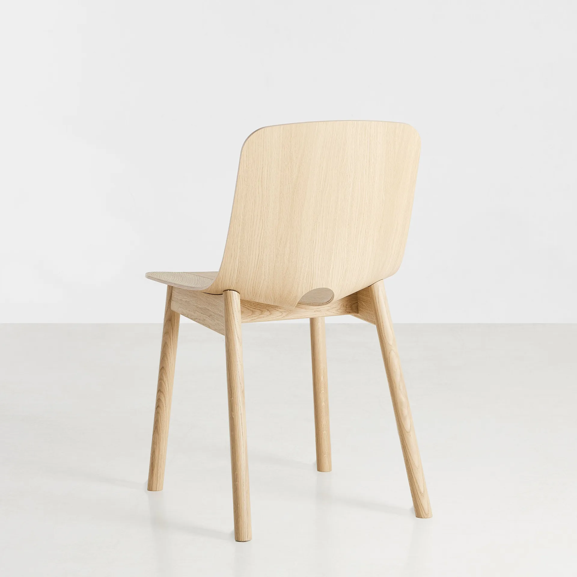 Mono matchair, Oiled oak Woud
