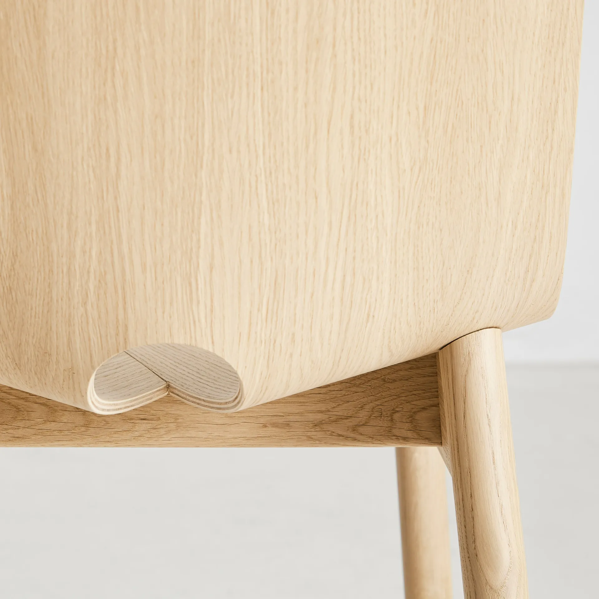 Mono matchair, Oiled oak Woud