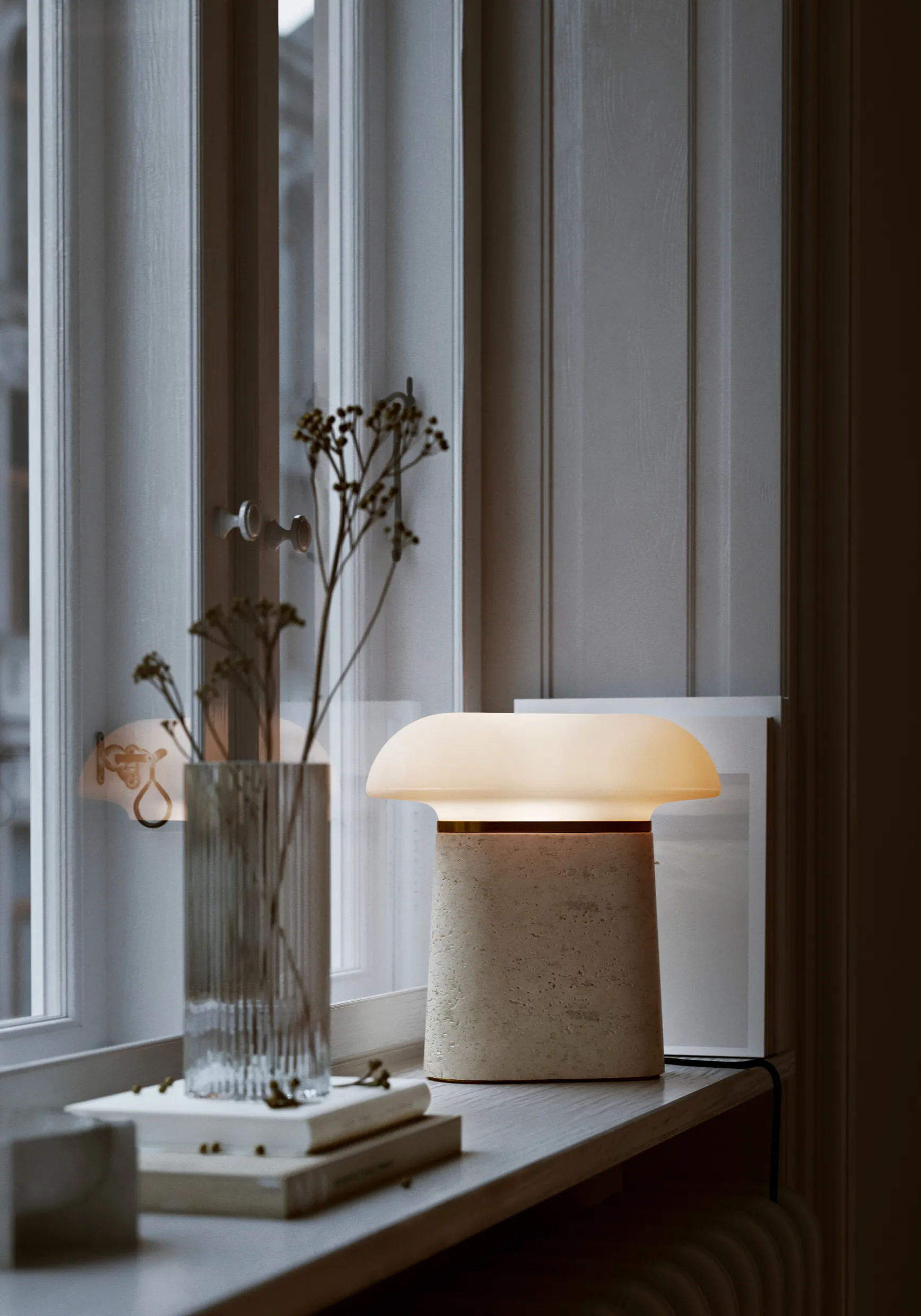Nova table lamp, Ivory Woud