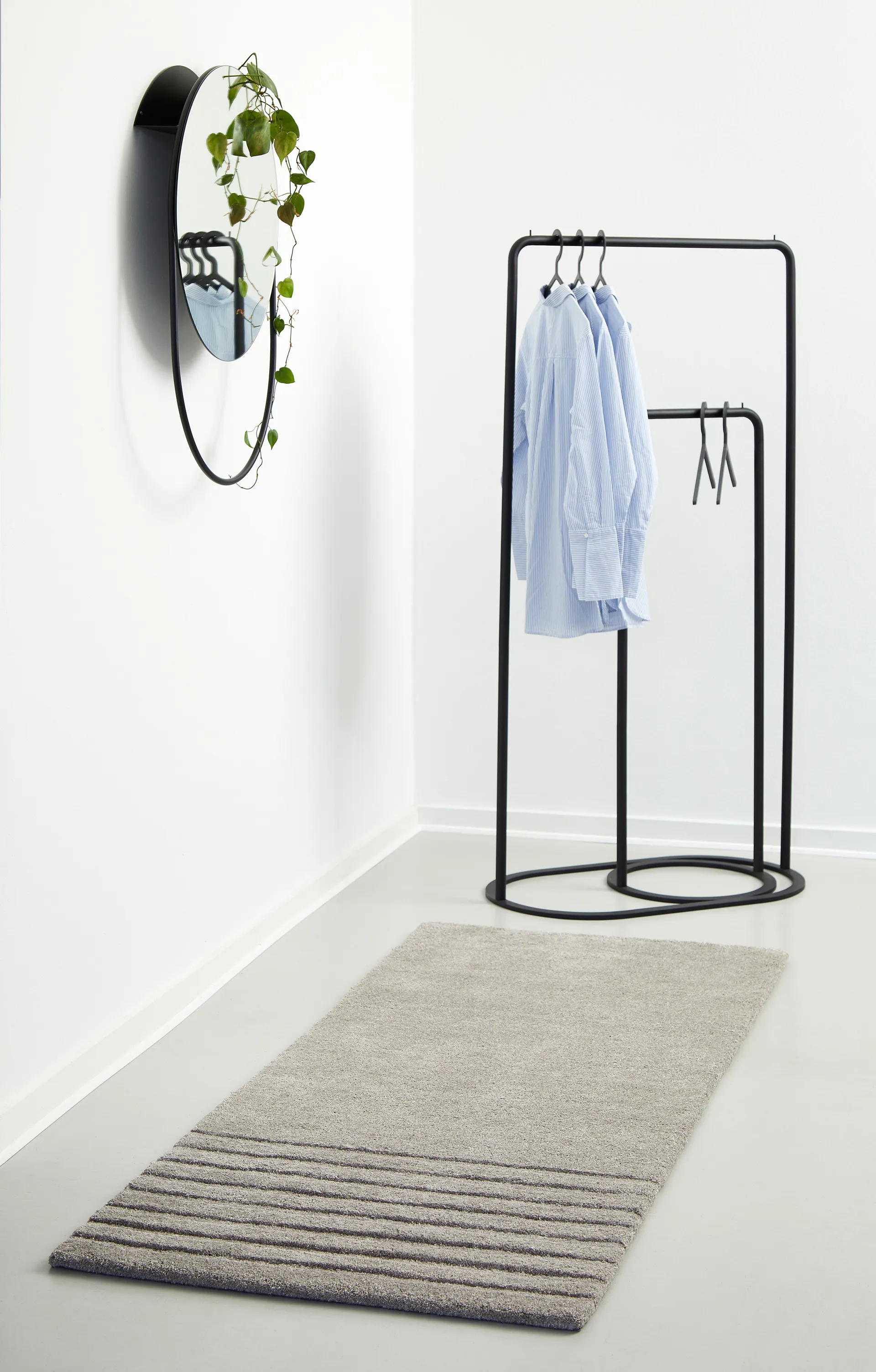 O&O clothes hanger, Large Woud