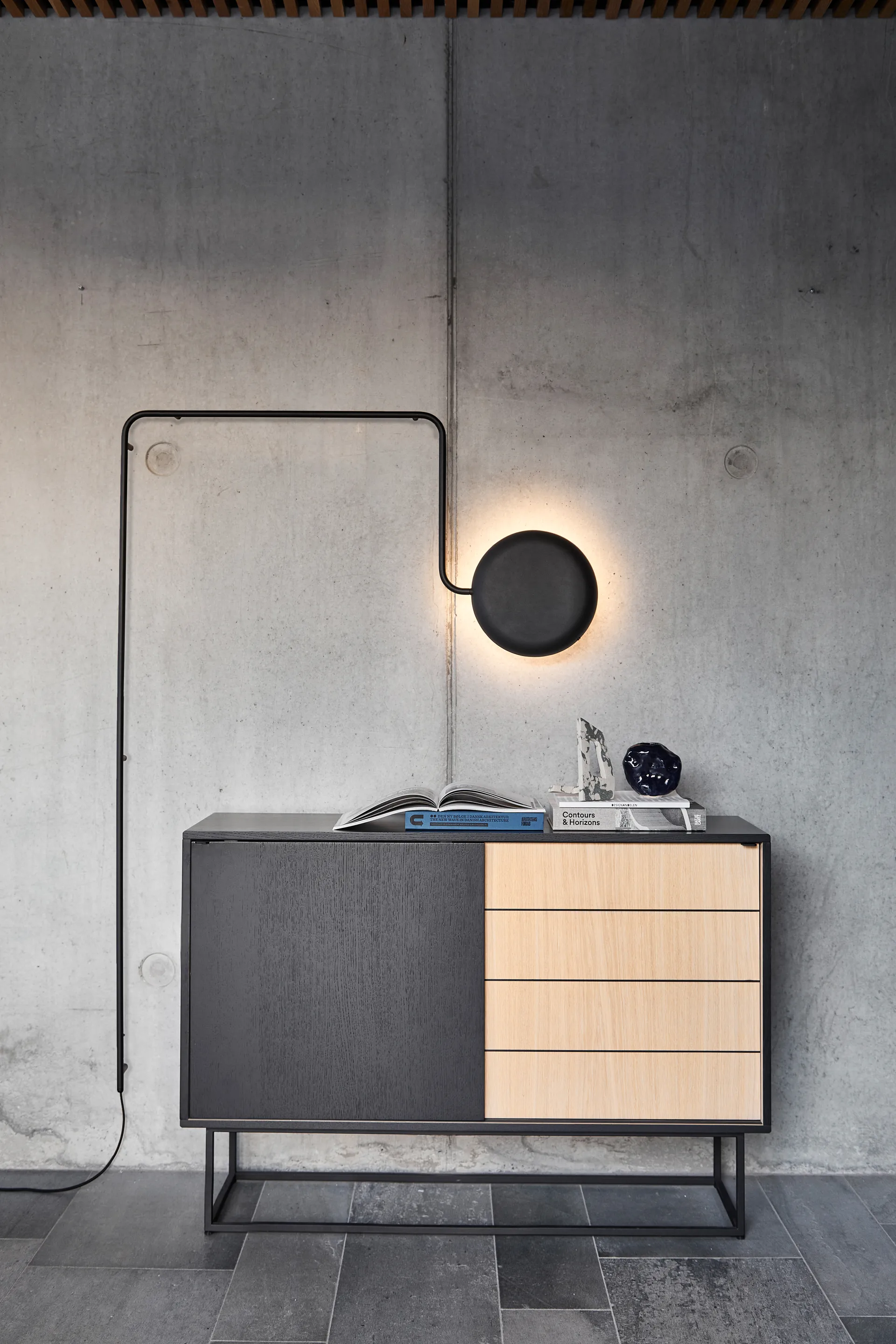 Virka side table, high 120 cm, Black oak Woud