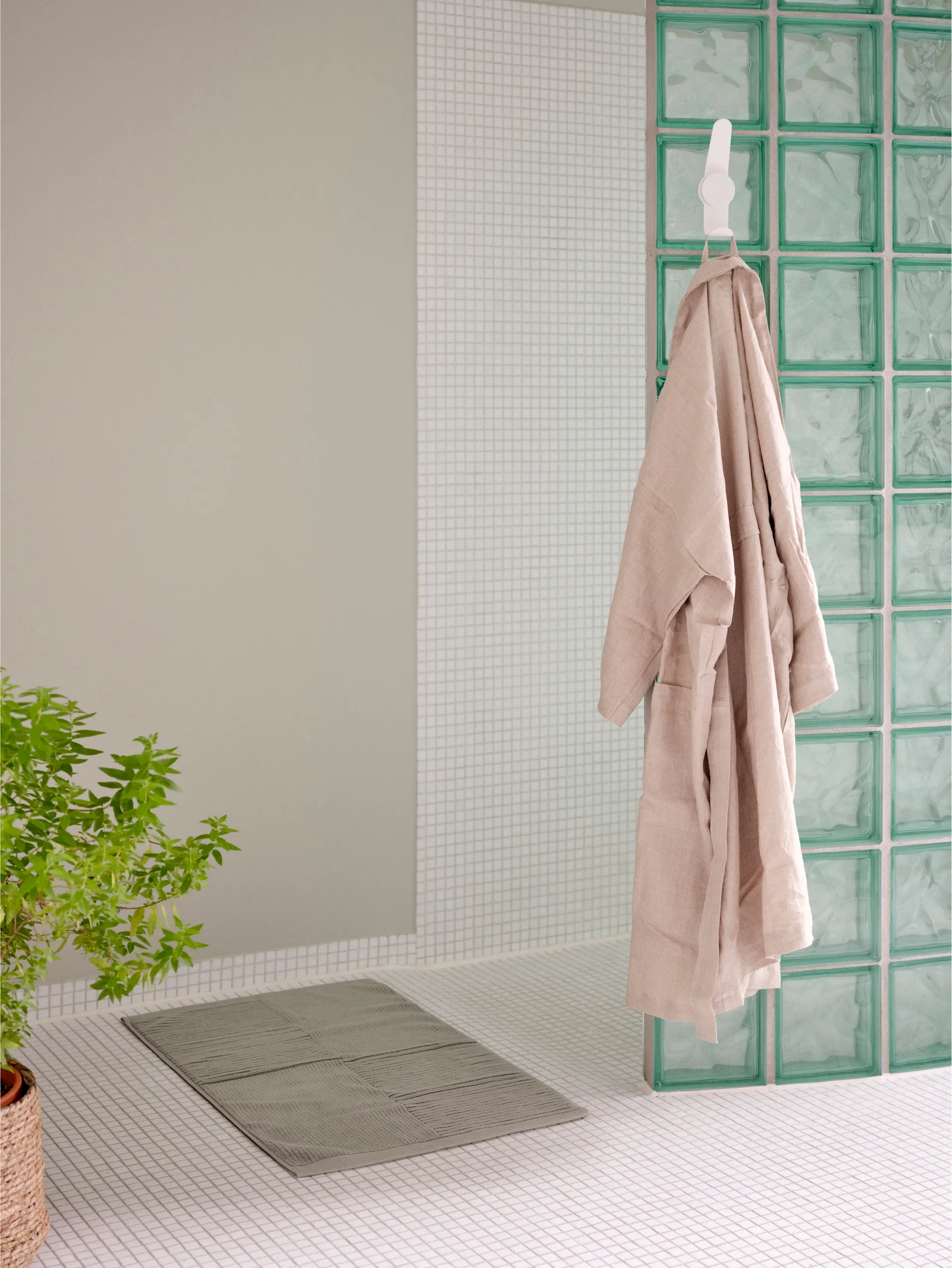 Classic bathroom mat 50x80 cm, Olive green Zone Denmark