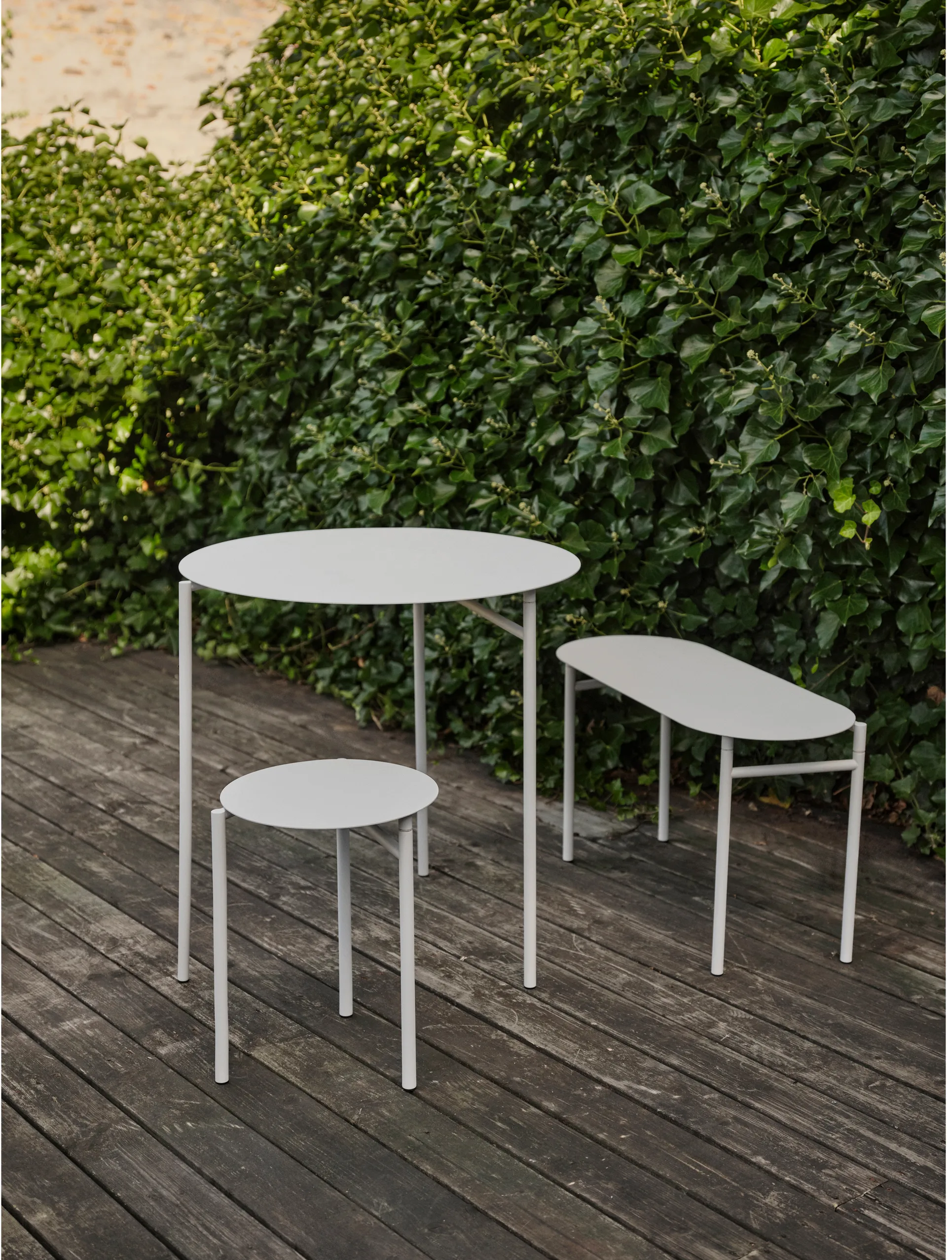 Disc table Ø70 cm, Soft Grey Zone Denmark