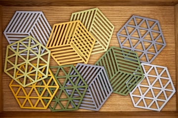 Hexagon trivet - Chardonnay - Zone Denmark