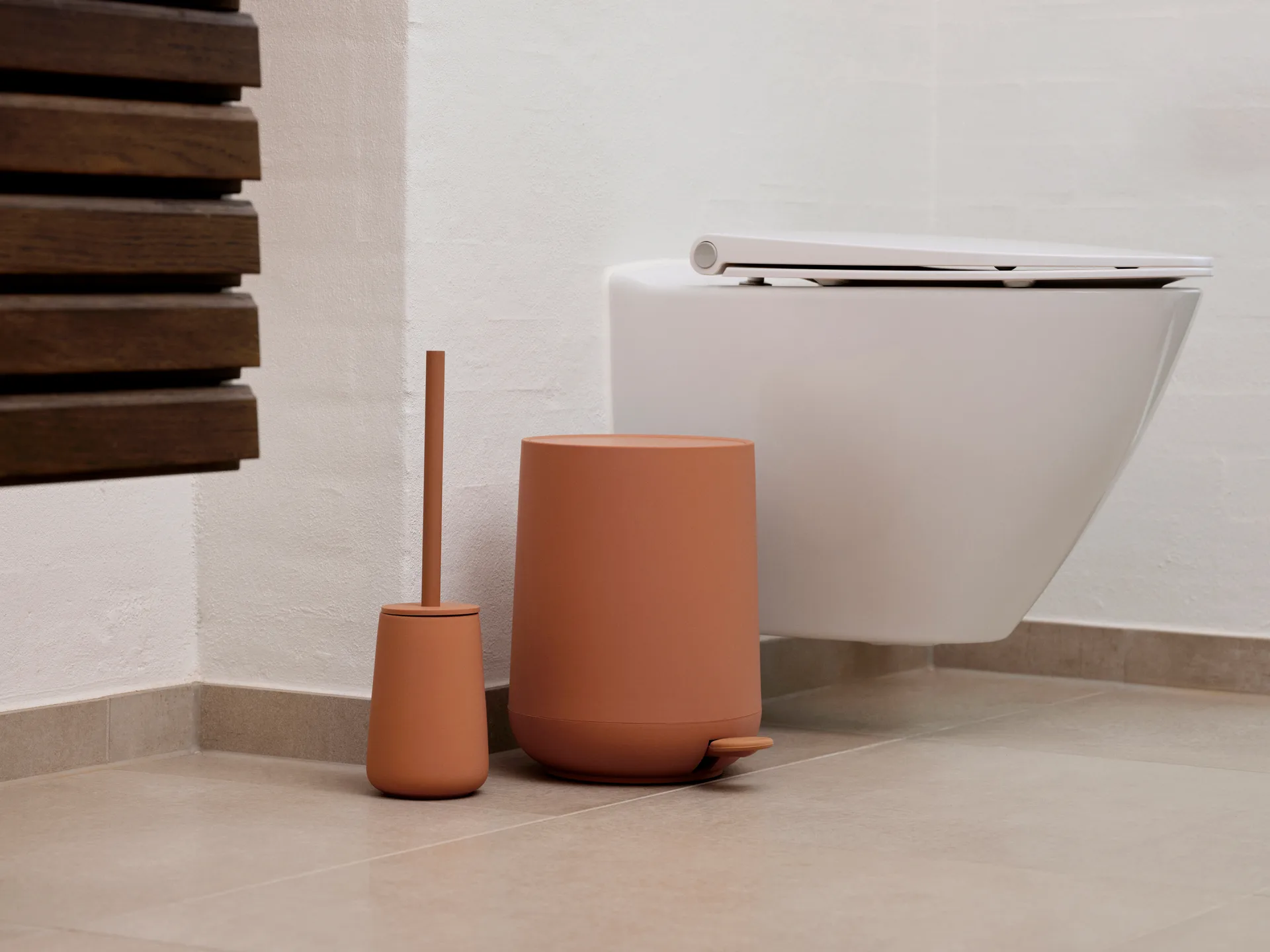 Nova One toilet brush, Mandarin Zone Denmark