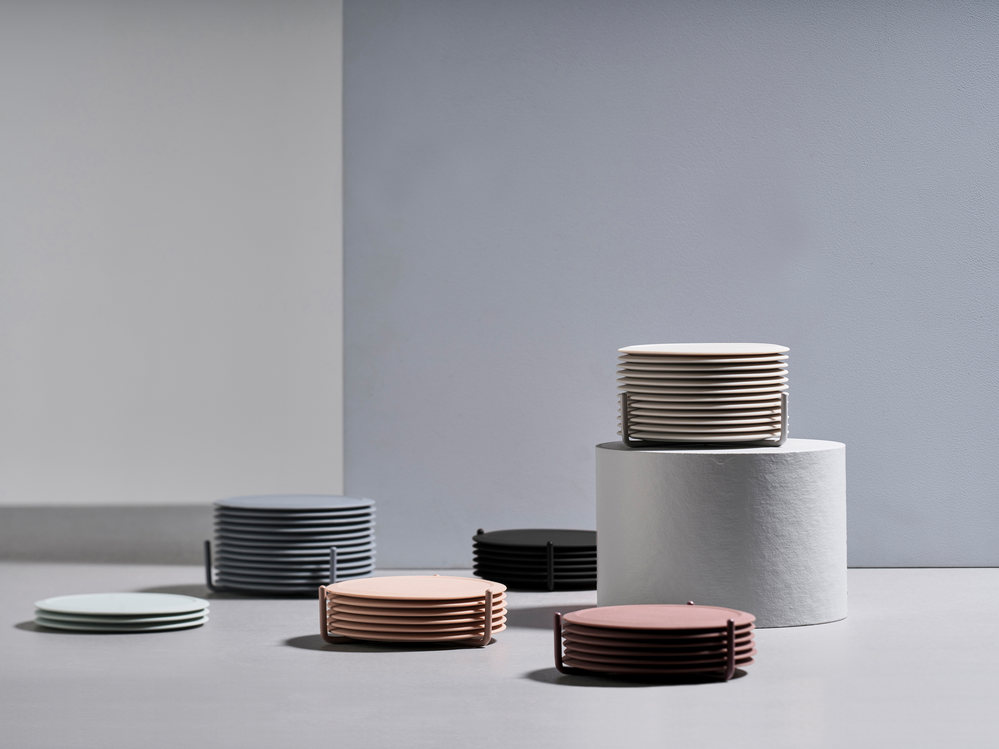 Singles coaster 6-pack with holder from Zone Denmark