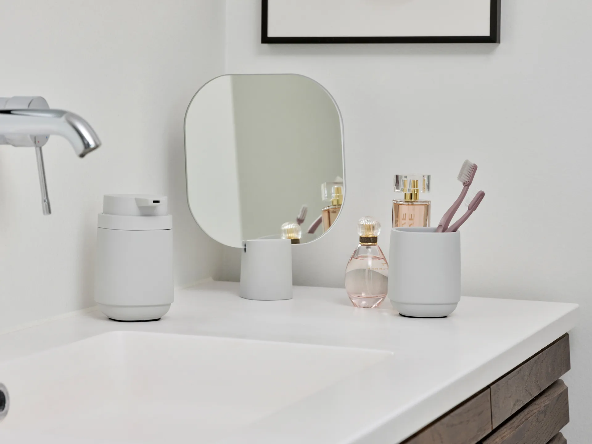 Time table mirror 26.5 cm, Soft Grey Zone Denmark