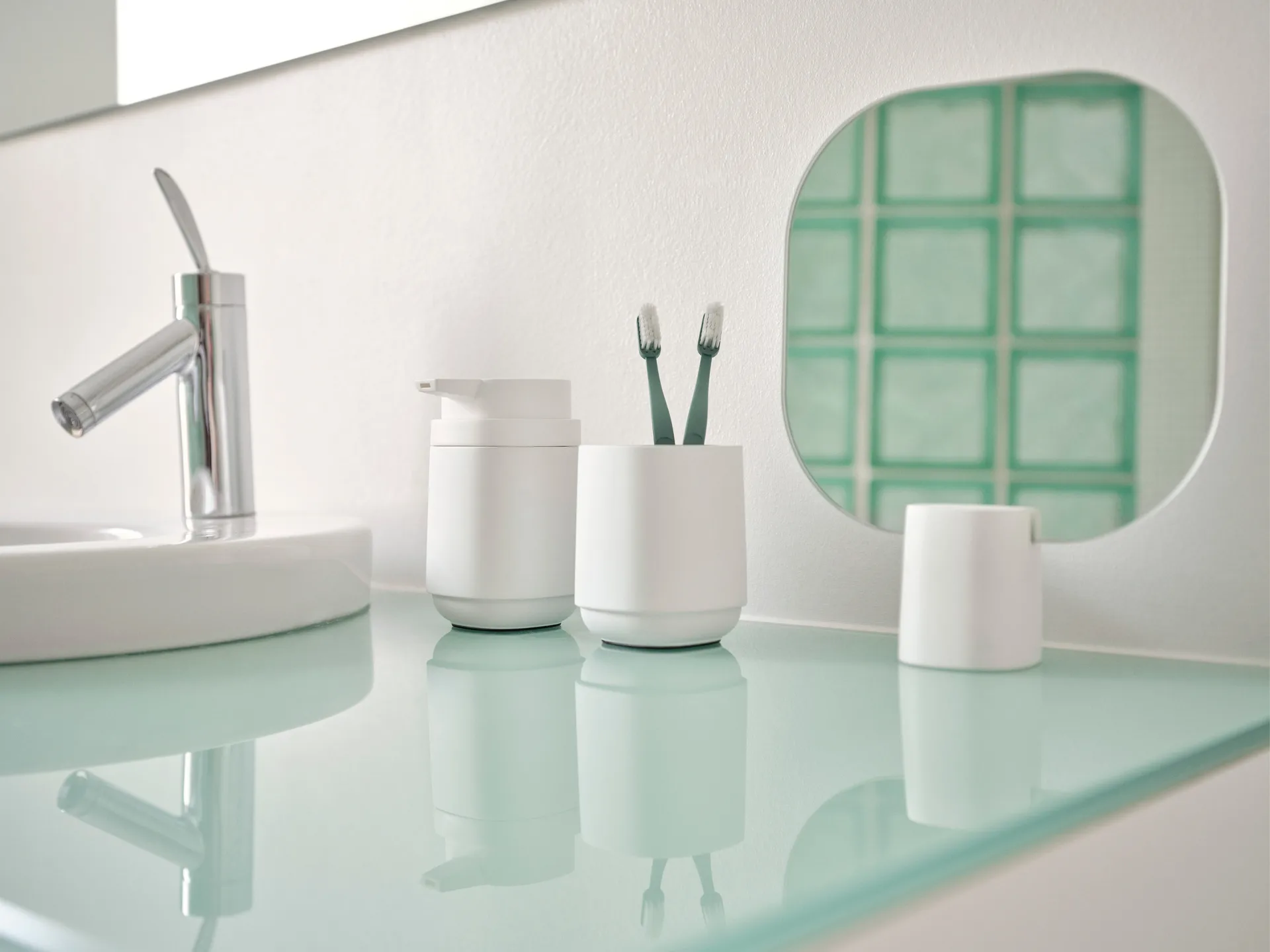 Time toothbrush mug 9.8 cm, White Zone Denmark