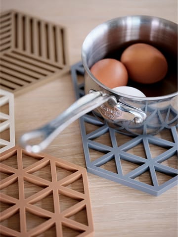 Triangle trivet - Light Terracotta - Zone Denmark