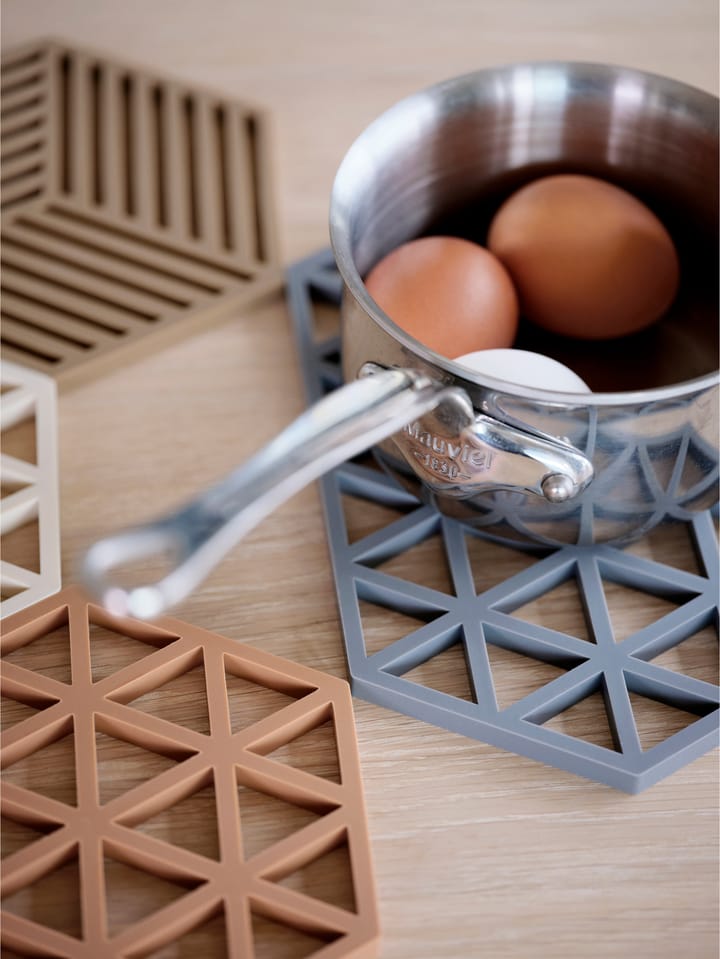 Triangle trivet - Light Terracotta - Zone Denmark