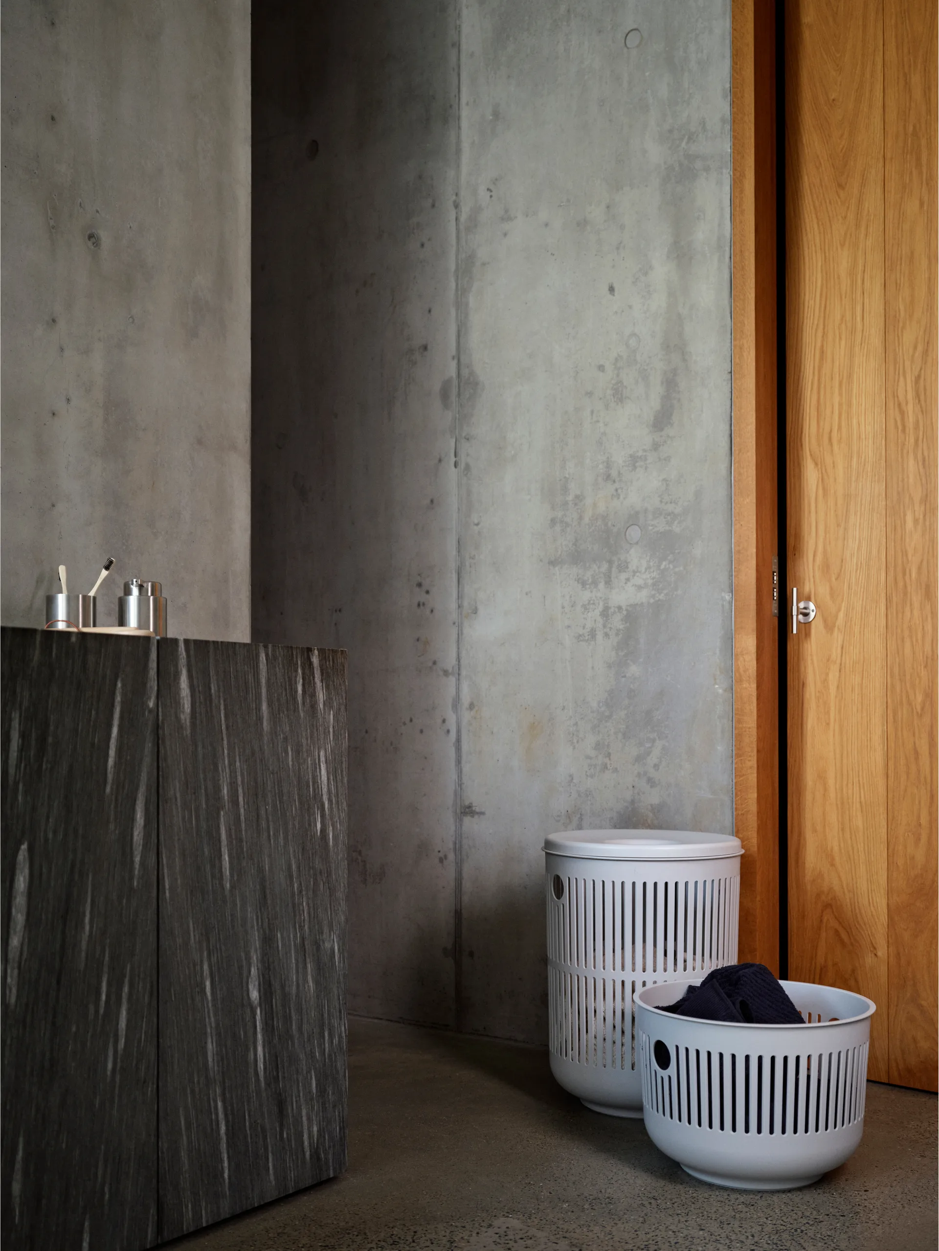 Ume laundry basket Ø40x29 cm, Soft Grey Zone Denmark