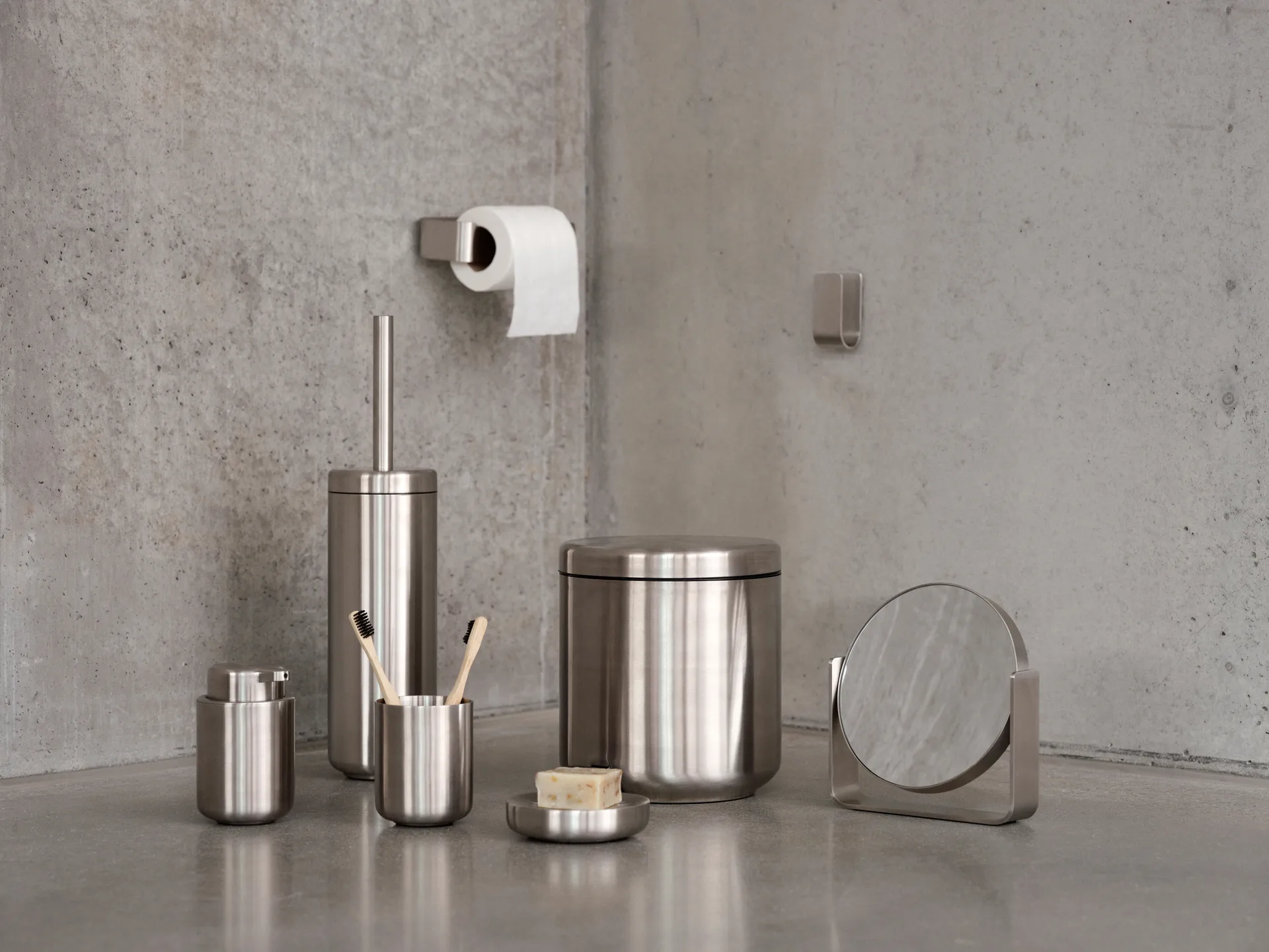 Ume pedal bin, Steel Zone Denmark