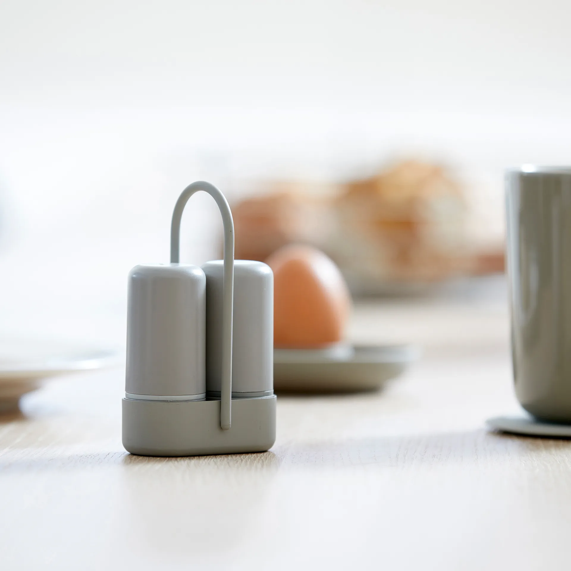 Zone Singles salt and pepper set, mud Zone Denmark