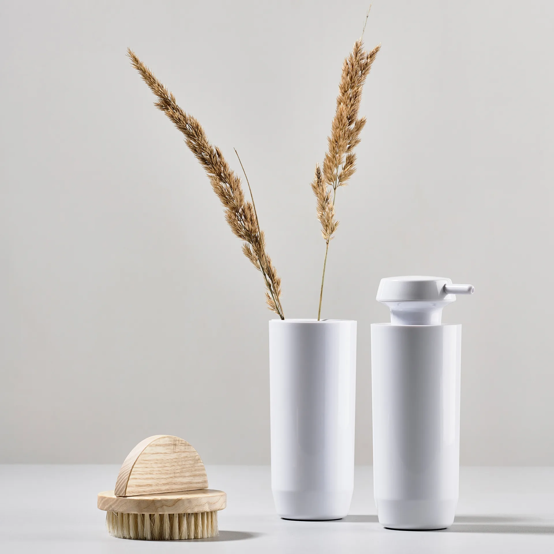 Zone Suii toothbrush mug 14 cm, white Zone Denmark