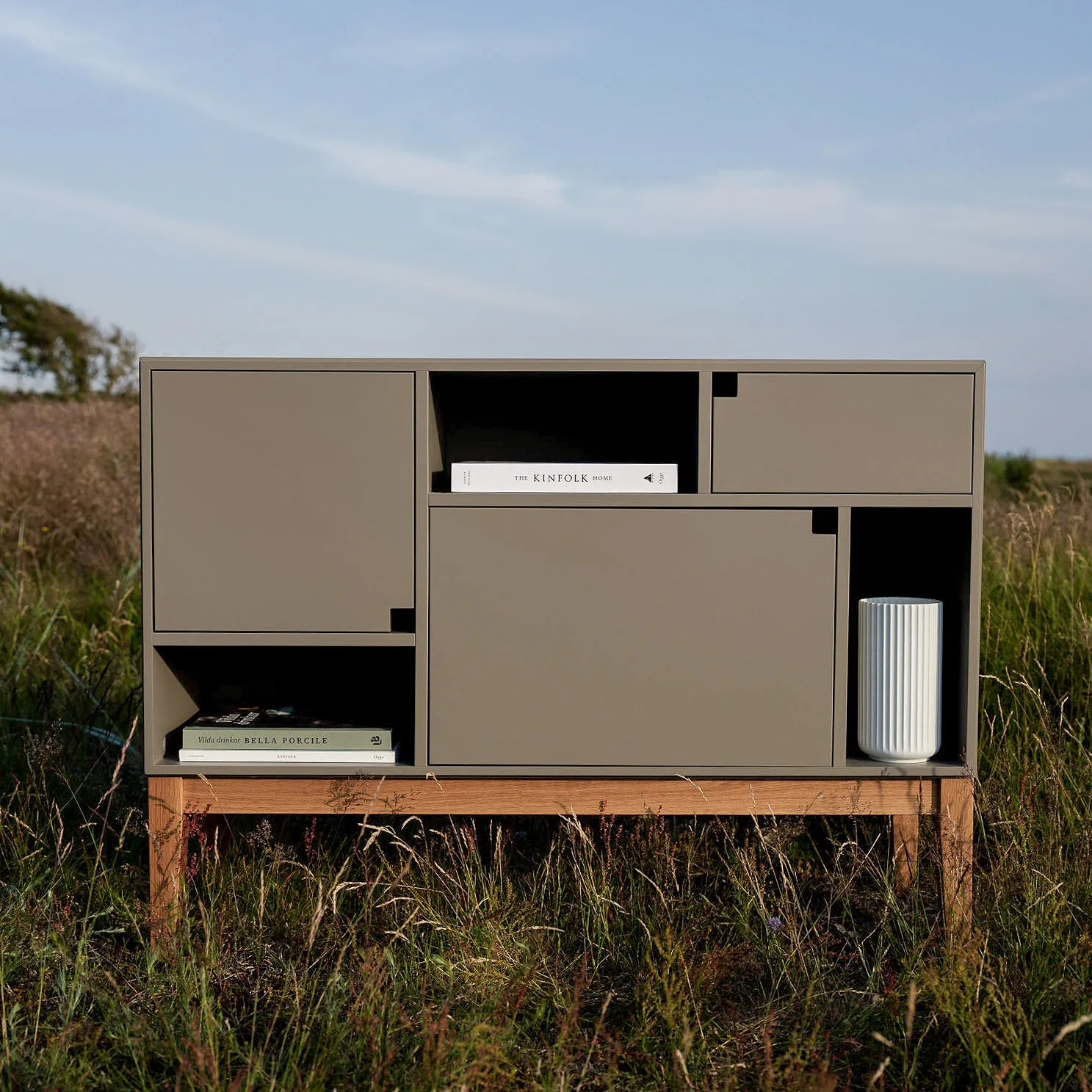 Citti 6x3 cabinet, Mole grey-stand in oak matt lacquered Zweed