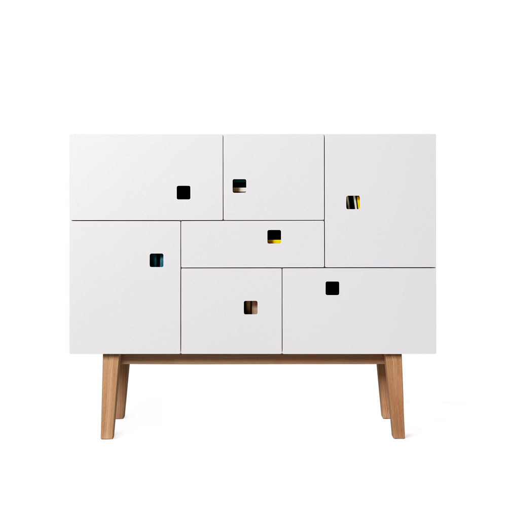 Zweed Peep C1 cabinet White. retro. oak stand | Scandinavian Design | Display & glass cabinets | White