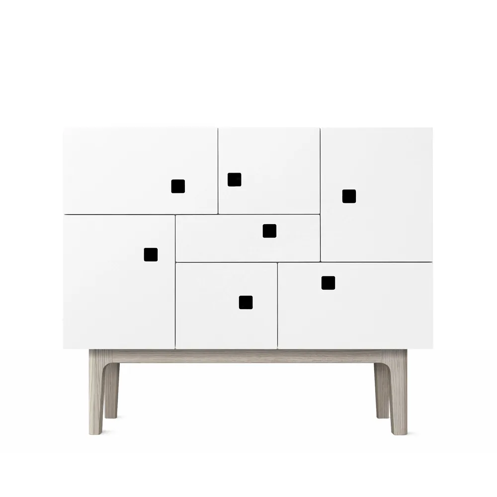 Zweed Peep C1 cabinet White. White pigmented oak | Scandinavian Design | Display & glass cabinets | White